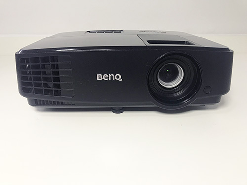 assistencia de projetores benq